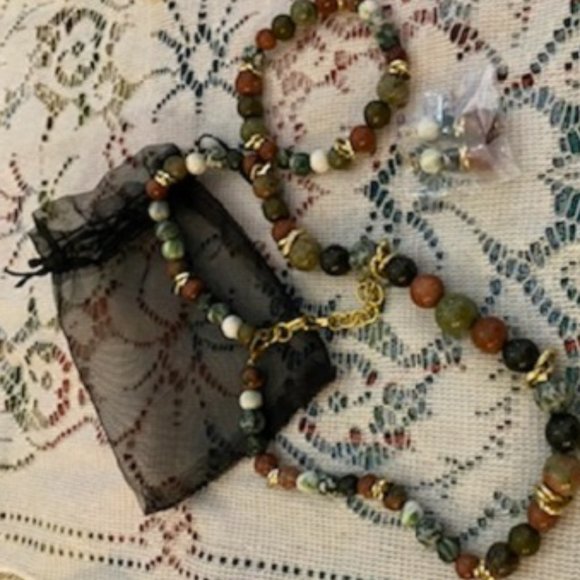 MULTI-COLOR JADE NECKLACE+ BRACELET+ Hook EARRINGS Set * Gift Bag * GOLD spacers - Picture 2 of 5